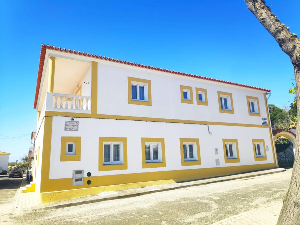 ホテル Casa Mar Azul ヴィラ・ノヴァ・デ・ミルフォンテス エクステリア 写真